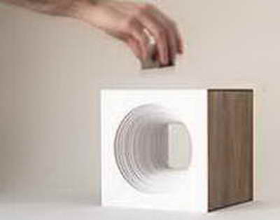 Сбежавший топ-блогер изобразил бомжа, выклянчивая донаты подписчиков